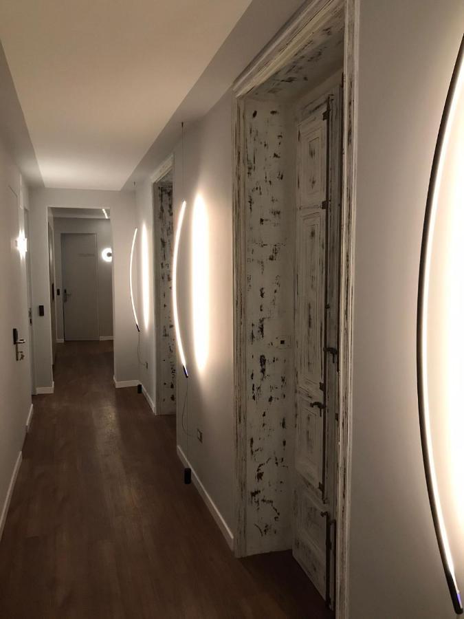 Belmoro - La Dimora Del Capo Bed & Breakfast ปาแลร์โม ภายนอก รูปภาพ