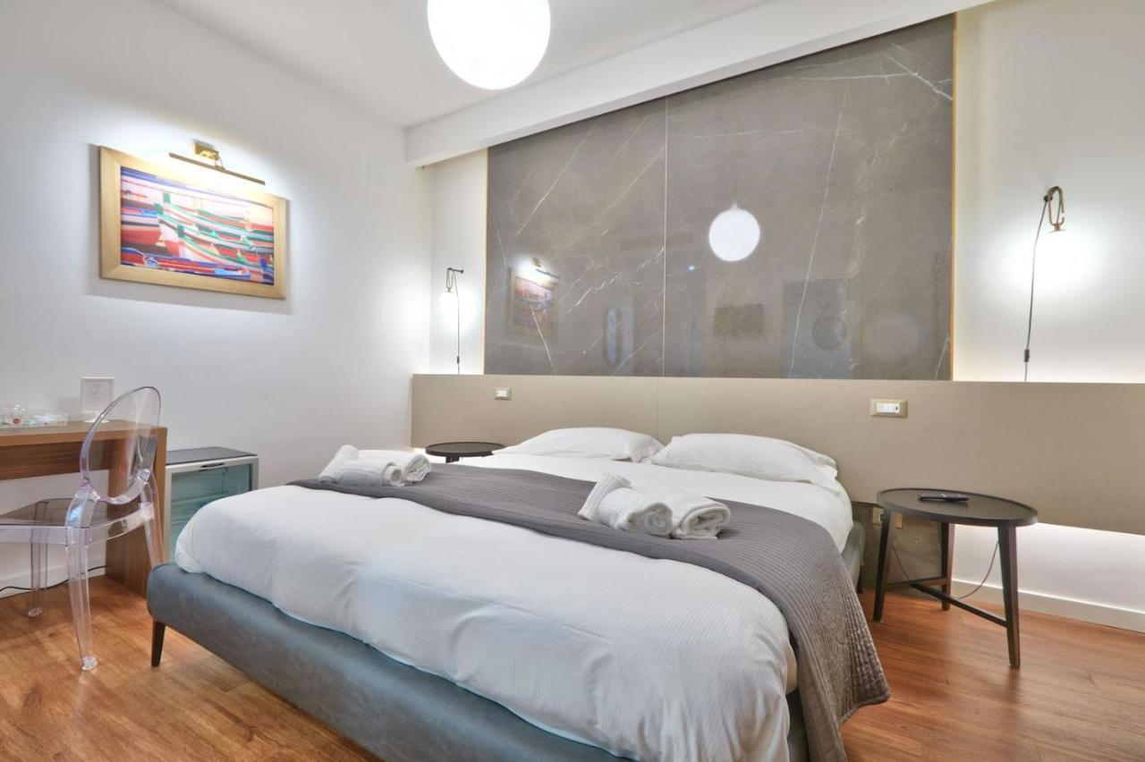 Belmoro - La Dimora Del Capo Bed & Breakfast ปาแลร์โม ภายนอก รูปภาพ