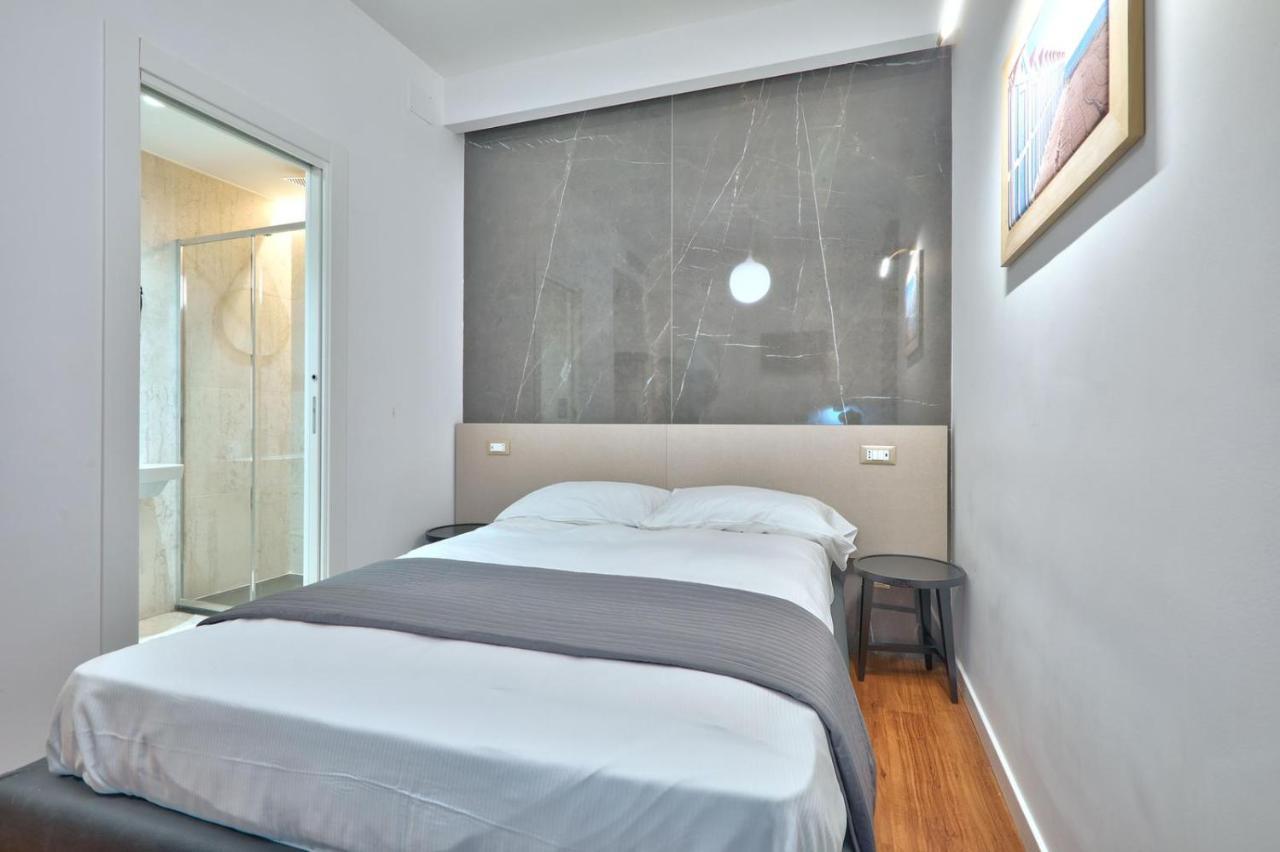 Belmoro - La Dimora Del Capo Bed & Breakfast ปาแลร์โม ภายนอก รูปภาพ