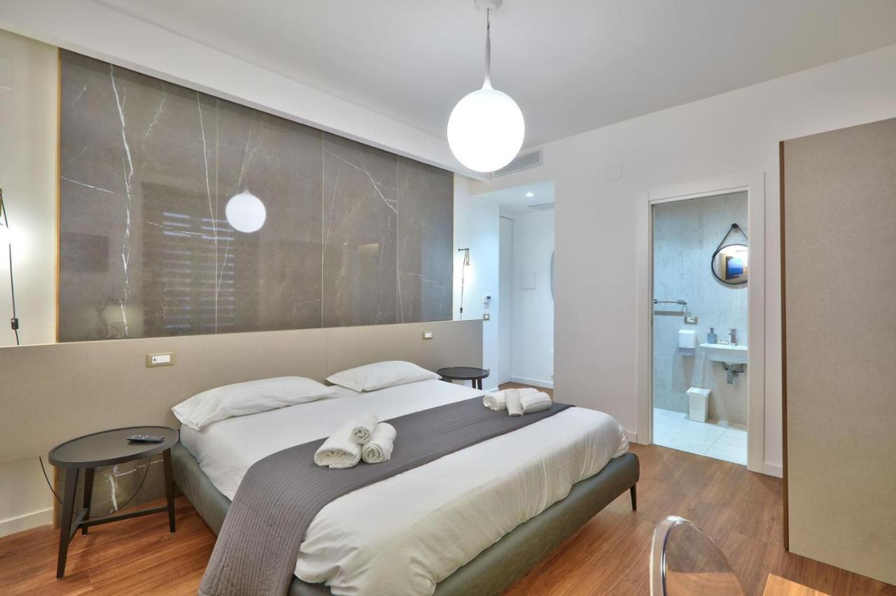 Belmoro - La Dimora Del Capo Bed & Breakfast ปาแลร์โม ภายนอก รูปภาพ